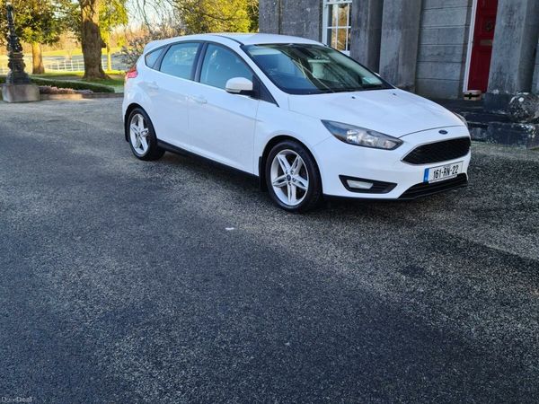 Ford Focus Hatchback, Diesel, 2016, White