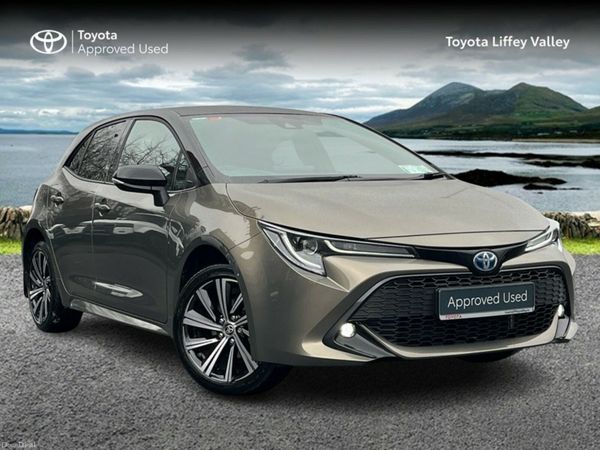 Toyota Corolla Hatchback, Petrol Hybrid, 2022, Green