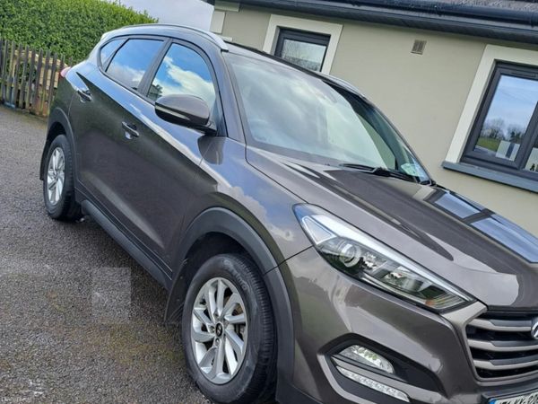 Hyundai Tucson SUV, Diesel, 2017, Grey