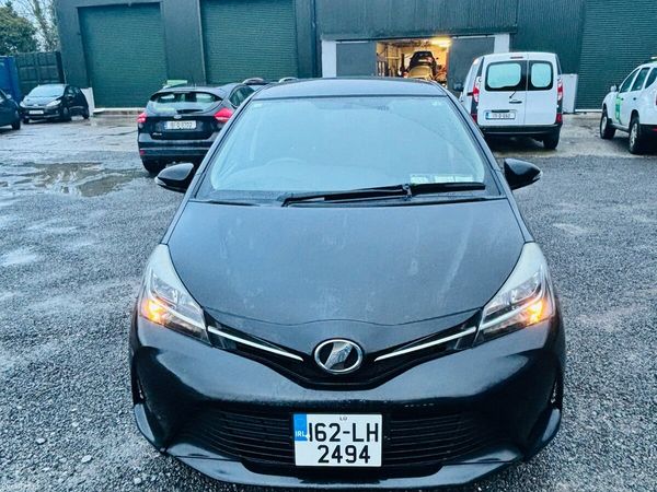 Toyota Vitz Hatchback, Petrol, 2016, Grey