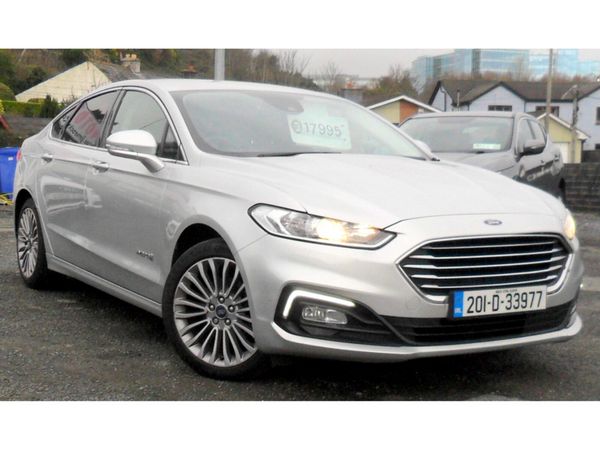 Ford Mondeo Saloon, Petrol Hybrid, 2020, Silver