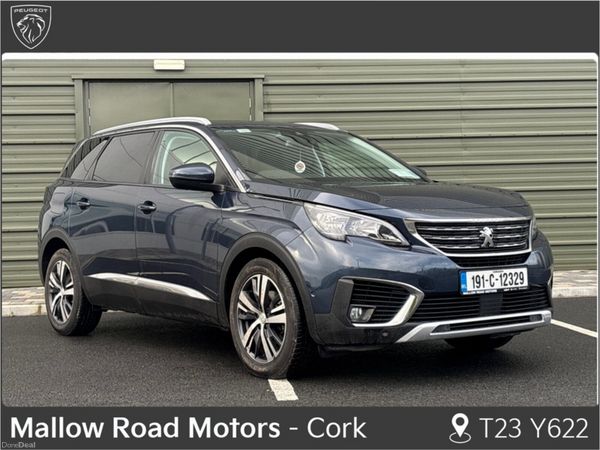 Peugeot 5008 MPV, Petrol, 2019, Blue