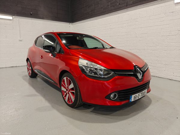 Renault Clio Hatchback, Petrol, 2016, Red
