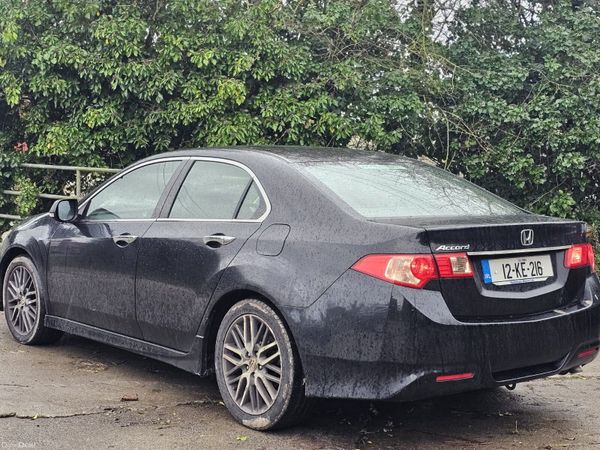 Honda Accord Saloon, Diesel, 2012, Black