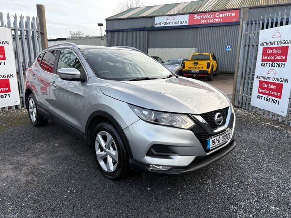 Nissan Qashqai MPV, Diesel, 2019, Black