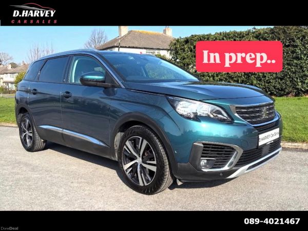 Peugeot 5008 MPV, Petrol, 2019, Green