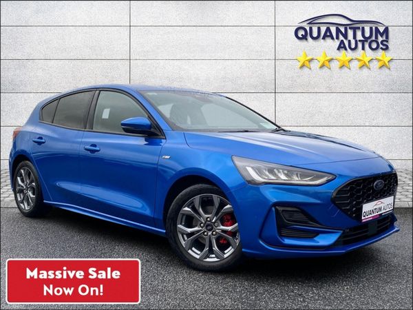 Ford Focus Hatchback, Petrol, 2023, Blue