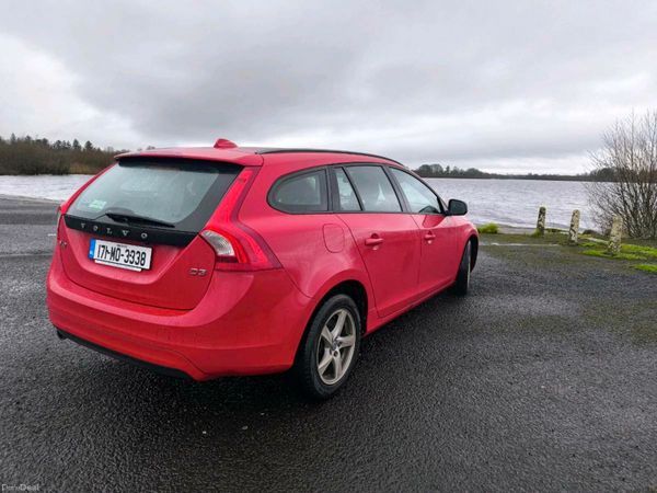Volvo V60 Estate, Diesel, 2017, Red