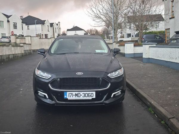 Ford Mondeo Hatchback, Diesel, 2017, Black