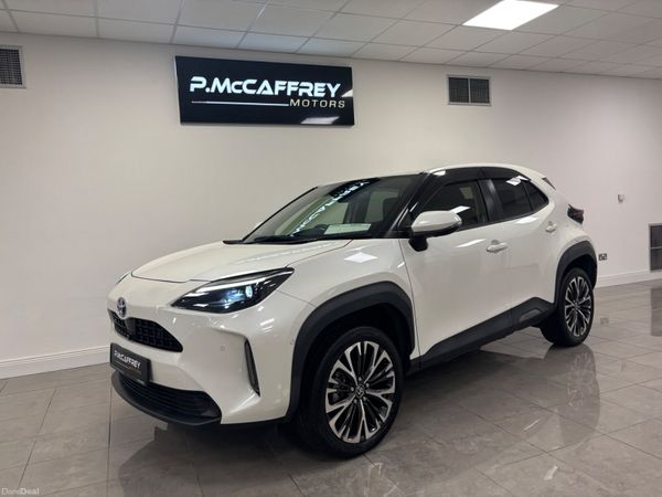 Toyota Yaris Cross SUV, Petrol Hybrid, 2021, White