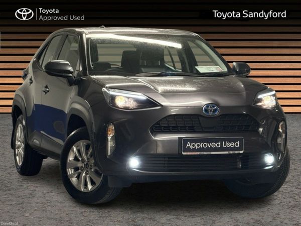 Toyota Yaris Cross Hatchback, Petrol Hybrid, 2023, Grey