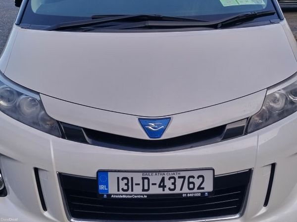 Toyota Estima MPV, Petrol Hybrid, 2013, White