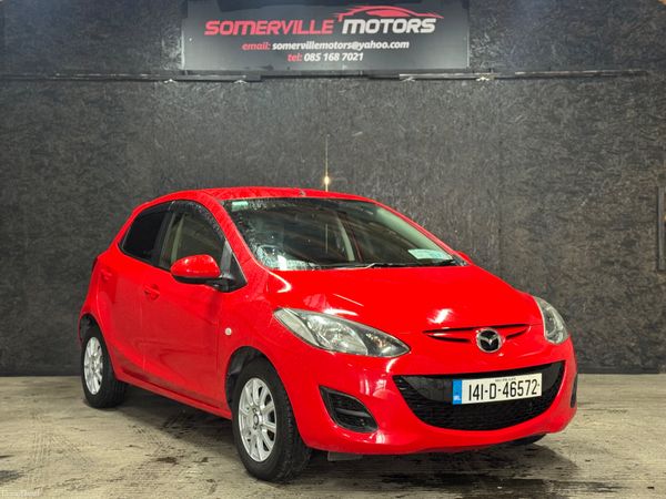 Mazda Demio MPV, Petrol, 2014, Red