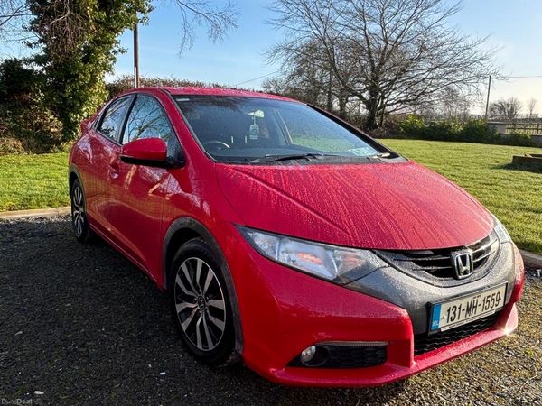 Honda Civic Hatchback, Diesel, 2013, Red