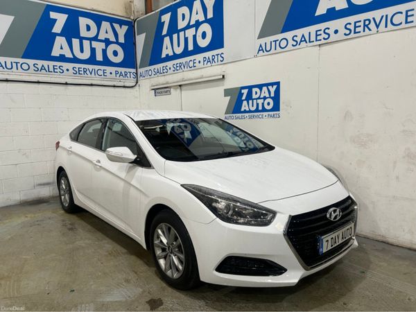 Hyundai i40 Saloon, Diesel, 2016, White