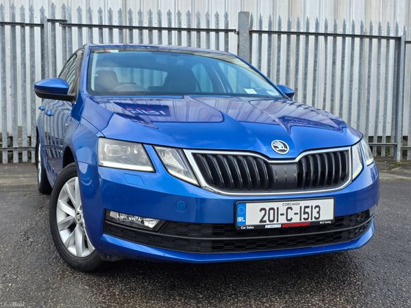 Skoda Octavia Saloon, Petrol, 2020, Blue