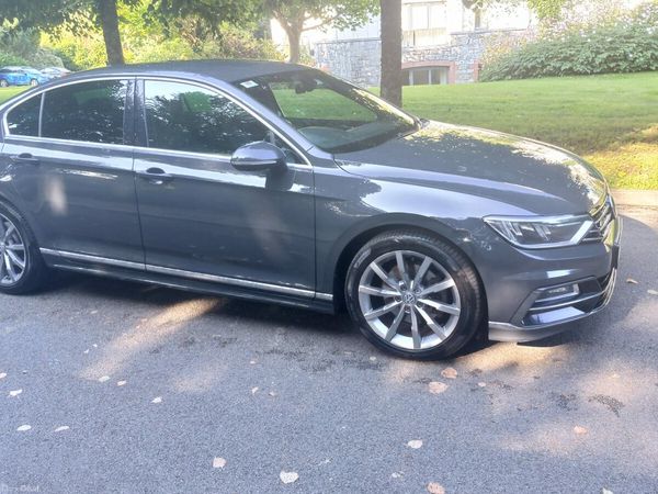 Volkswagen Passat Saloon, Diesel, 2015, Grey