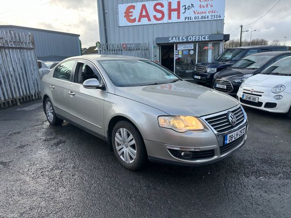 Volkswagen Passat Saloon, Petrol, 2008, Beige