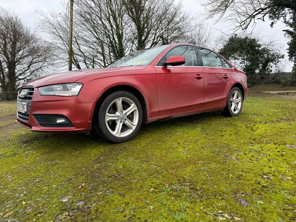 Audi A4 Saloon, Diesel, 2015, Red