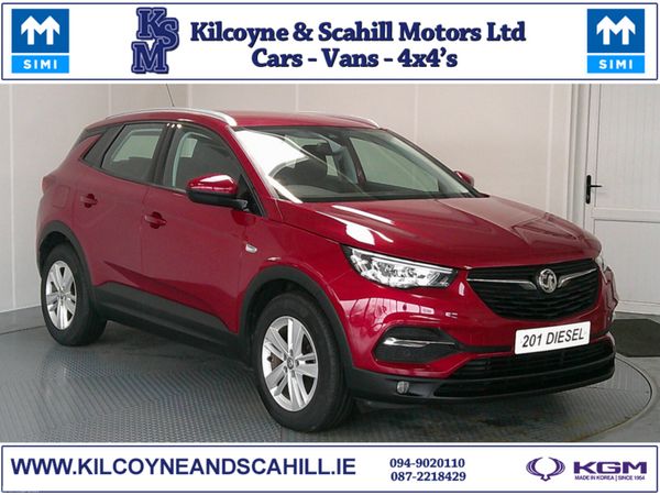 Vauxhall Grandland X Hatchback, Diesel, 2020, Red