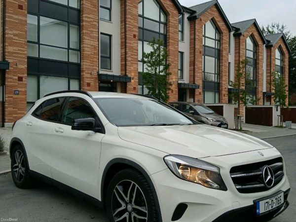 Mercedes-Benz GLA SUV, Diesel, 2017, White