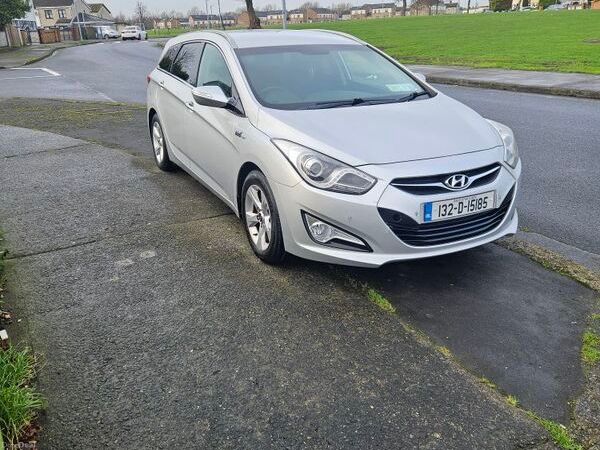 Hyundai i40 Estate, Diesel, 2013, Silver