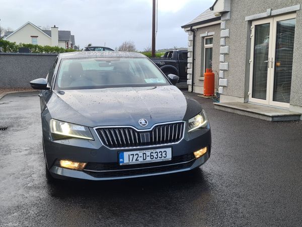 Skoda Superb Saloon, Diesel, 2017, Grey