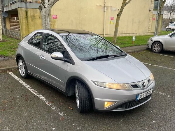 Honda Civic Hatchback, Diesel, 2010, Silver