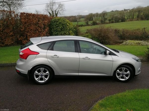 Ford Focus Hatchback, Diesel, 2013, Silver