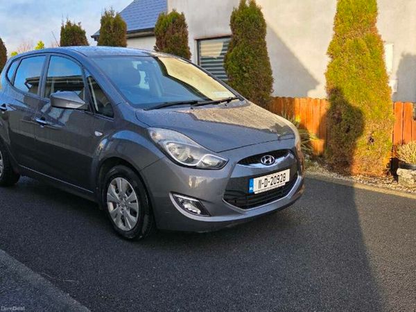 Hyundai ix20 MPV, Petrol, 2011, Grey