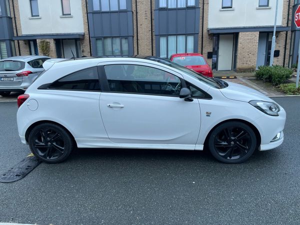 Opel Corsa Hatchback, Petrol, 2015, White