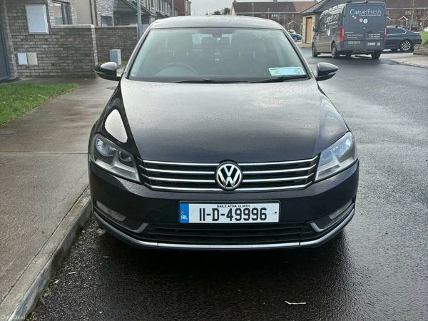 Volkswagen Passat Saloon, Diesel, 2011, Black