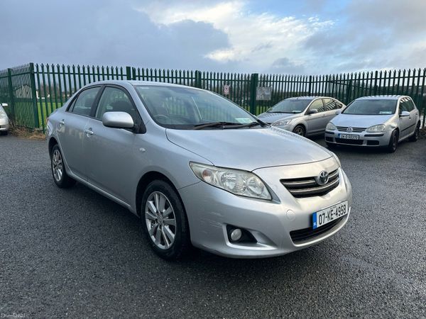 Toyota Corolla Saloon, Petrol, 2007, Silver