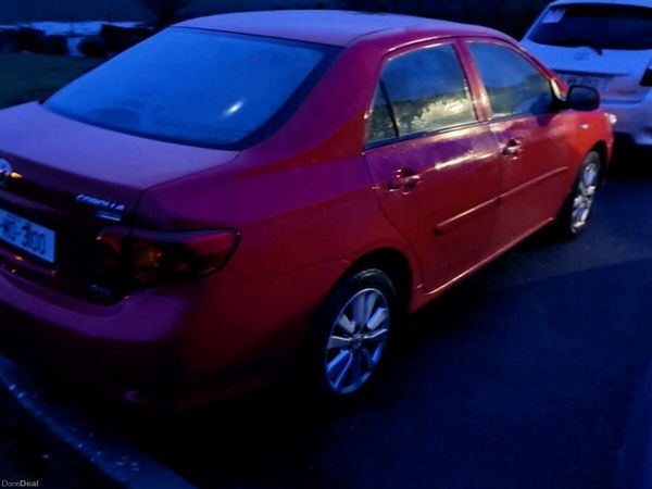 Toyota Corolla Saloon, Diesel, 2008, Red