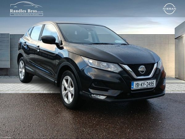 Nissan Qashqai Hatchback, Diesel, 2019, Black