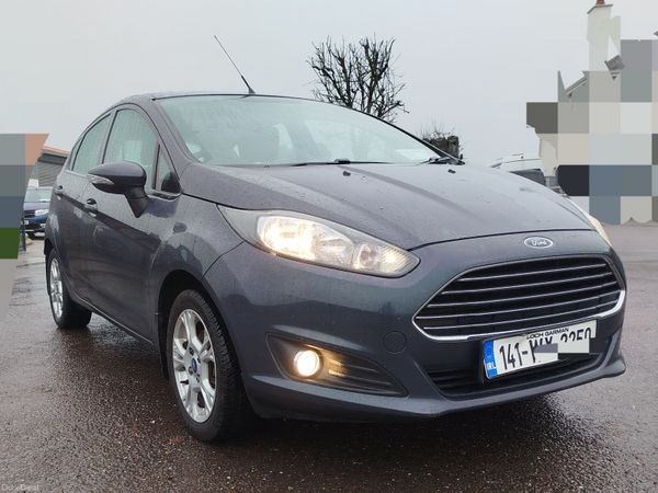 Ford Fiesta Hatchback, Petrol, 2014, Blue