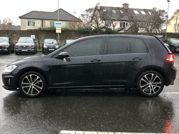 Volkswagen Golf Hatchback, Diesel, 2014, Black