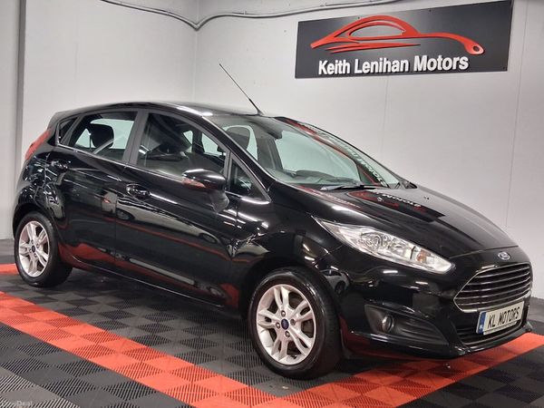 Ford Fiesta Hatchback, Petrol, 2017, Black