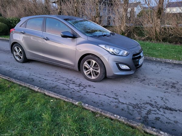 Hyundai i30 Hatchback, Diesel, 2015, Grey