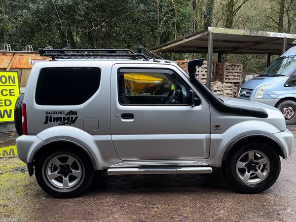 Suzuki Jimny SUV, Petrol, 2005, Silver