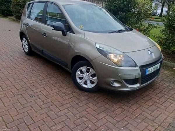 Renault Scenic MPV, Diesel, 2010, Gold