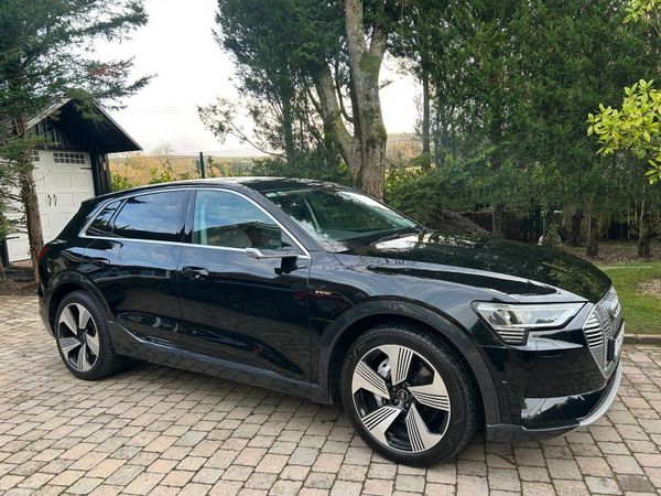 Audi e-tron Estate/Jeep, Electric, 2020, Black