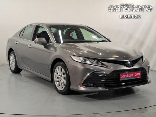 Toyota Camry Saloon, Petrol Hybrid, 2021, Grey