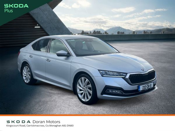 Skoda Octavia Saloon, Diesel, 2023, Grey