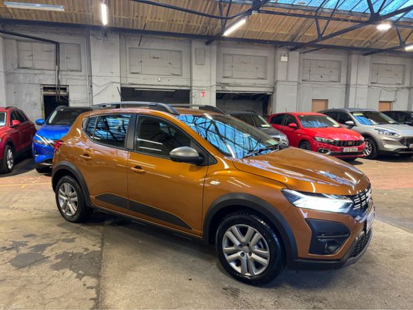 Dacia Sandero Hatchback, Petrol, 2023, Orange