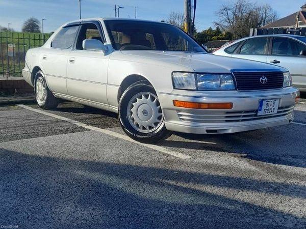 Toyota Other Saloon, Petrol, 1991, White