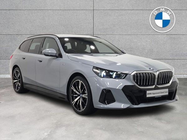 BMW 5-Series Estate, Petrol Plug-in Hybrid, 2025, Grey