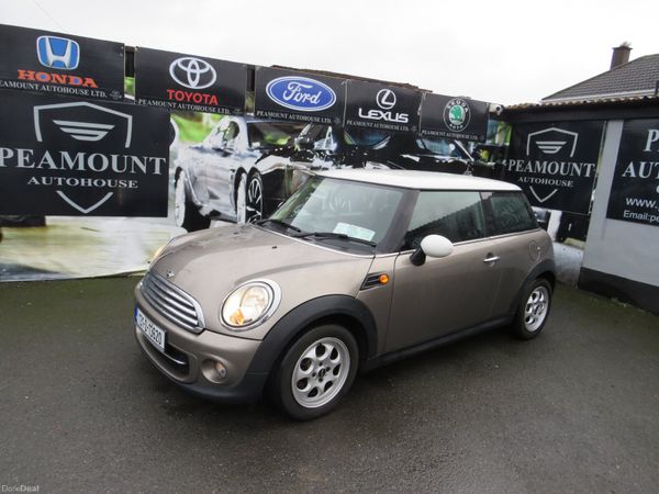 Mini Cooper Hatchback, Diesel, 2013, Silver