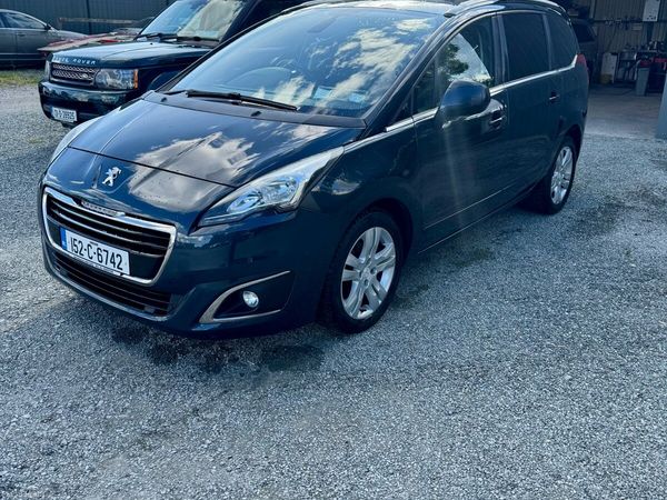 Peugeot 5008 MPV, Diesel, 2015, Blue