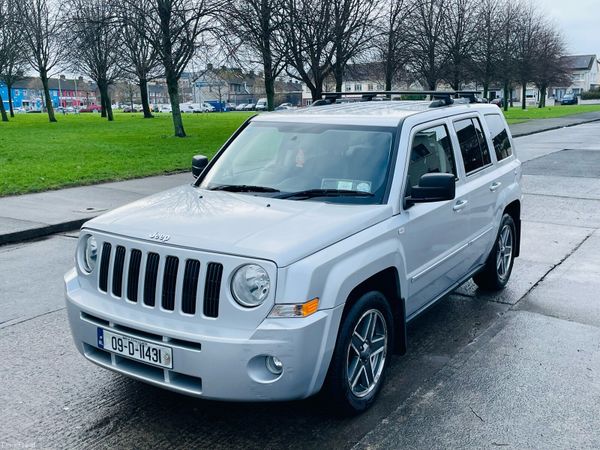 Jeep Compass SUV, Diesel, 2009, Silver